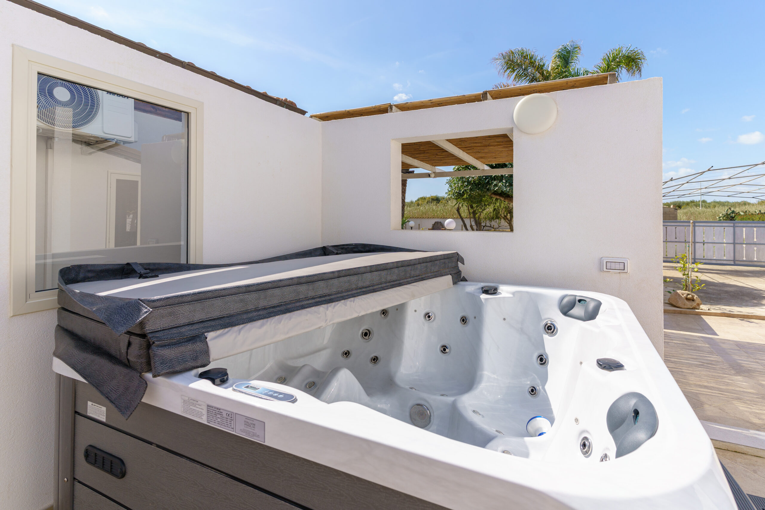 Idromassaggio esterno BlueWindowHome